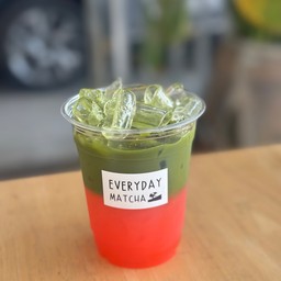 มัทฉะสตรอเบอรี่