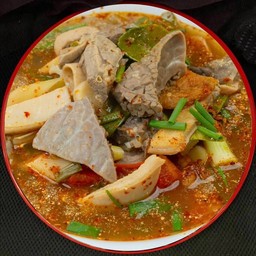 ต้มแซ่บเครื่องในหมู
