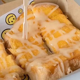 [อร่อยซ่ากับโค้ก] ปังปิ้ง เนยนม +  โค้ก ออริจินัล (ขวด)