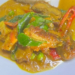 แกงเผ็ดเป็ดย่าง