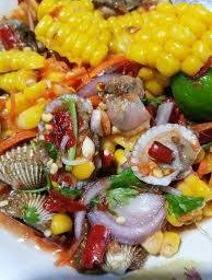ยำข้าวโพดหอยแครง
