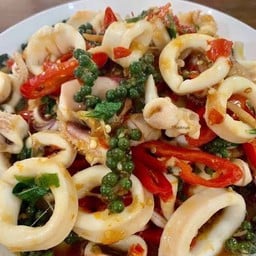 กับ/ผัดฉ่าปลาหมึก