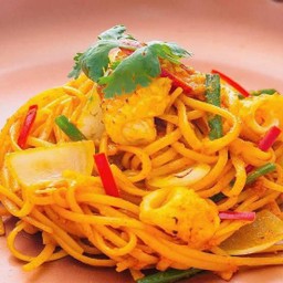 สปาเก็ตตี้ปลาหมึกพริกเผา