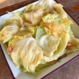 Sauté Cabbage กะหล่ำปลีทอดน้ำปลา