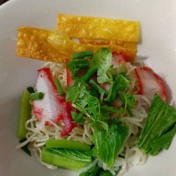 บะหมี่เกี๊ยว ข้าวไก่แซ่บ,เทริยากิ บ้านม่วง5/2
