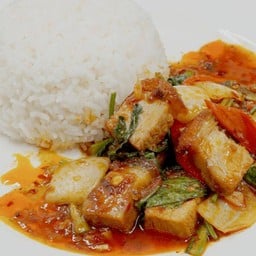 ผัดพริกเผาราดข้าว