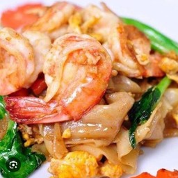 ผัดซีอิ๊วกุ้ง