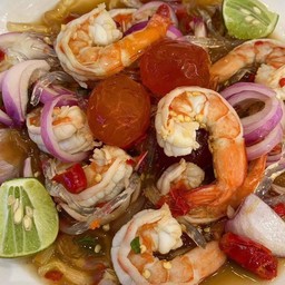 ยำเส้นแก้วกุ้งสุกไข่แดงเค็ม