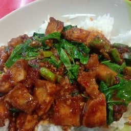 ร้านน้องฝ้าย 2 อาหารตามสั่ง ก๋วยเตี๋ยว  ยำ