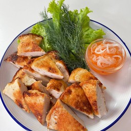 จ๋าหย่อ หมูยอทอด