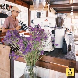 Felix Coffee No.1 Road เฟลิกซ์ สาขาสาย1 ในเมืองอยุธยา