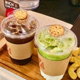 กาแฟออแกนิค มัทฉะ เลือกเมล็ดกาแฟได้ ขนมปังปิ้ง DIVE COFFEE ROASTER กรุงเทพมหานคร