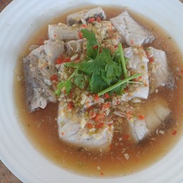 ปลากะพงนึ่งมะนาว(ชิ้น)