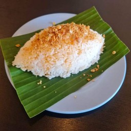 Garlic Rice ข้าวกระเทียมน้ำมันไก่