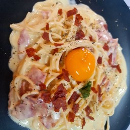 สปาเก็ตตี้คาโบนาร่า