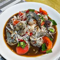 ตำซั่วกุ้งสด (Papaya Salad with Vermicelli with fresh shrimp)