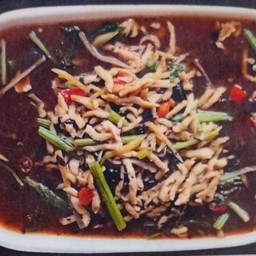 หมูเส้นผัดเต้าซี่