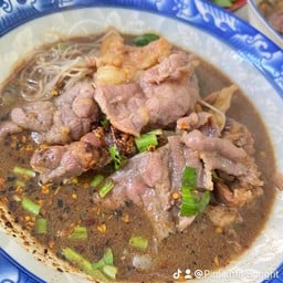 ก๋วยเตี๋ยวเนื้อสด + เปื่อย