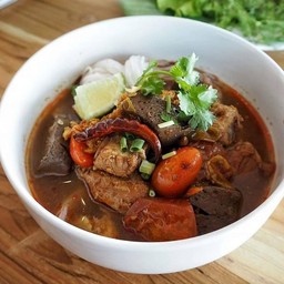 ขนมจีนน้ำเงี้ยว