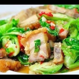 ข้าวแขนงหมูกรอบ