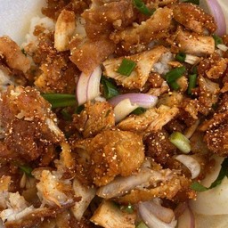 ข้าวยำไก่แซ่บ
