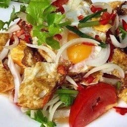 ยำไข่ดาว