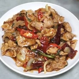 กับ/หมูชิ้นผัดพริกเผา