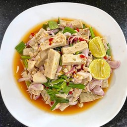ยำหมูยอ