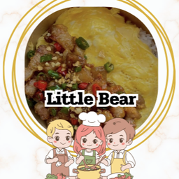 ข้าวไข่ข้นหมูสามชั้นคั่วพริกเกลือ