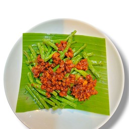 Spicy Long Bean with Minced Pork 长豆辣炒猪肉末 ผัดถั่วฝักยาวหมูสับ