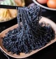 เส้นบะหมี่ชาโคล