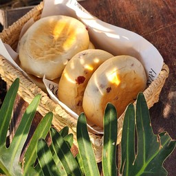 ขนมปังแครนเบอร์รี่ครีมชีส