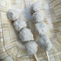 ลูกชิ้นเอ็นหมู