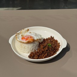 หมูคุโรบุตะผัดซอสเวียดนาม