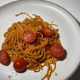 สปาเก็ตตี้ไข่กุ้งมะเขือเทศ