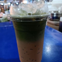 ชาเขียวมัทฉะนมสด