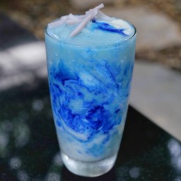 ทรอปิคัลสกาย บลูสไปรูลีน่า (superfood smoothie)