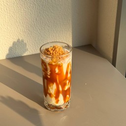 cookie n caramel milk