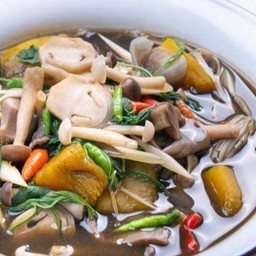 แกงเห็ดรวม