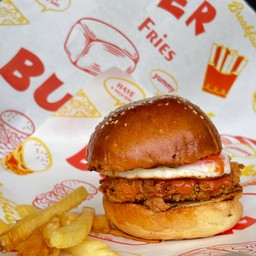 เบอร์เกอร์ไก่กรอบไข่ดาว