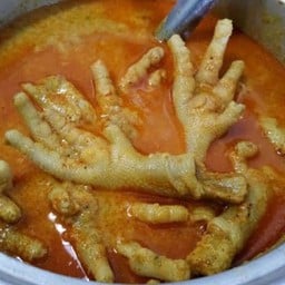 ข้าวปุ้นซาวน้ำยากะทิไก่