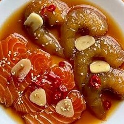 ทะเลดอง แซลมอน ยำซีฟู้ด สาขาพัทยา พัทยา