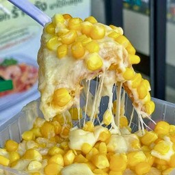 โรตีข้าวโพดชีส