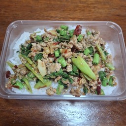เจ๊ส้มต้มเส้น (ก๋วยจั๊บ)