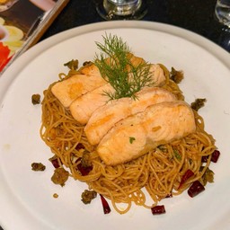 แซลมอนมิโซะคาเปลลินี