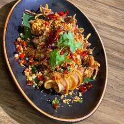 หมึกไข่คั่วพริกเกลือ