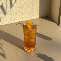 Black peach tea ชาพีช