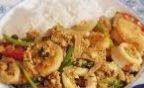 ข้าวทะเลผัดไข่