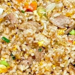 ข้าวผัดหมูชิ้น