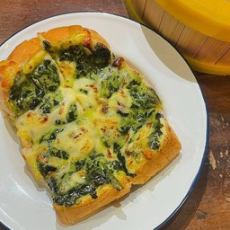 ผักโขม อบชีส